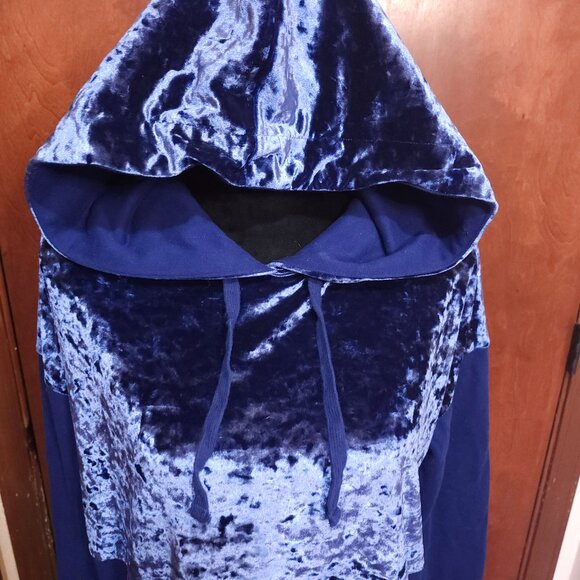 WOMEN’S PULLOVER HOODIE SAPPHIRE BLUE FLIRTITUDE ACTIVE SZ Med-Large 29 in Long - Picture 2 of 11